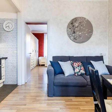 Tirso 9 No Apartment *